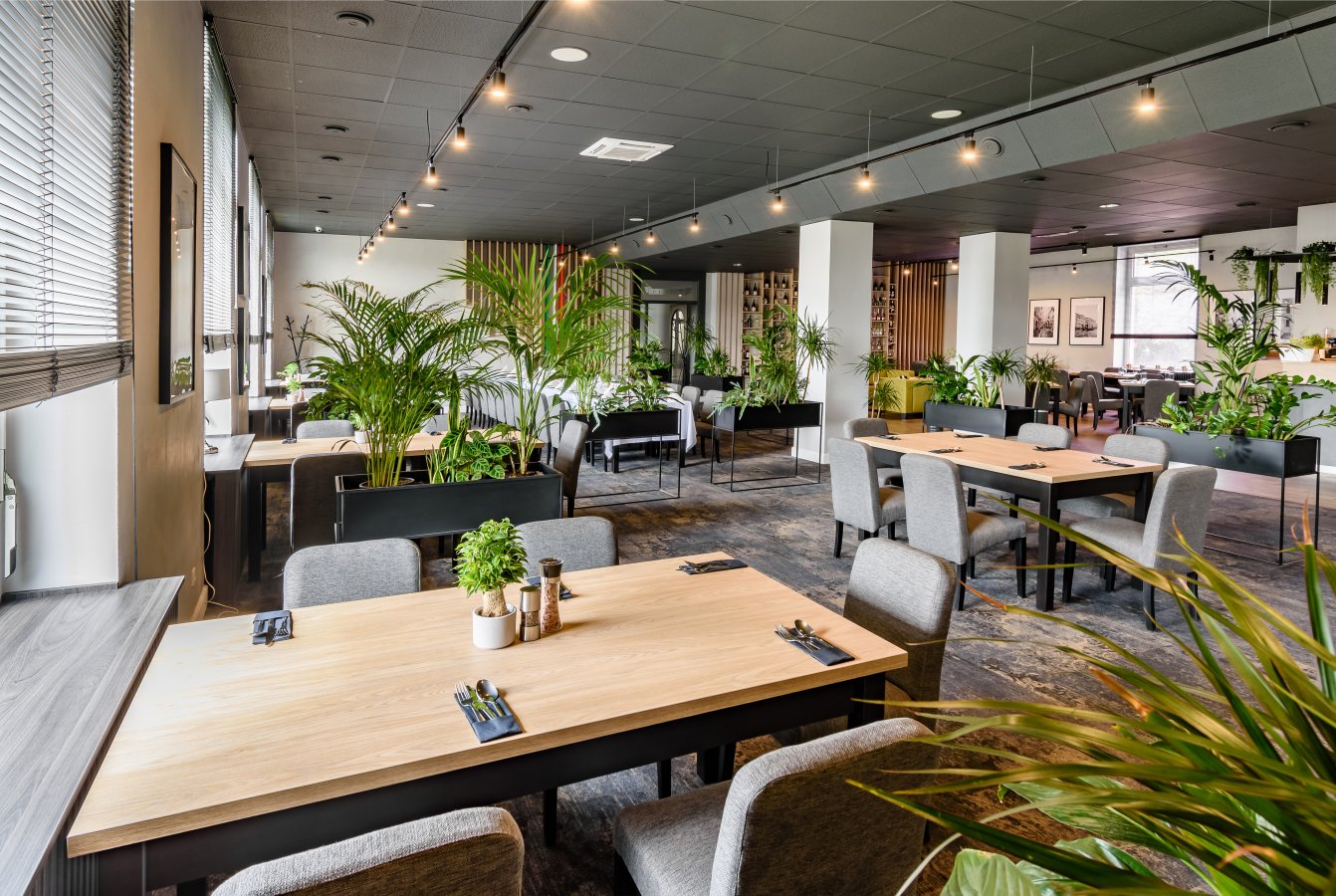 IOR гатэлі Польшчы Познань